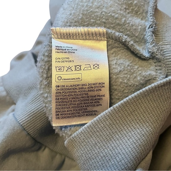 Girls 4T Clothing Bundle Old Navy, H&M, Pekkle Tops Hoodie Butterfly Fruit - Picture 7 of 12